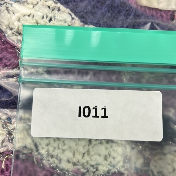 Vintage Susan Van Heusen Sleeveless Vest - Picture 7 of 7